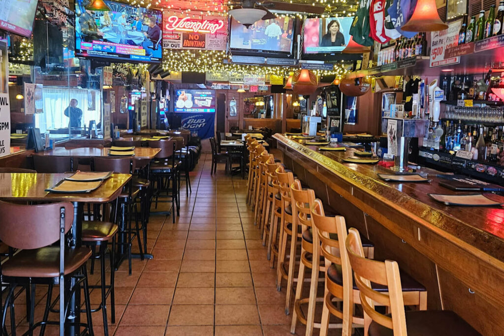 city lounge bar and lounge