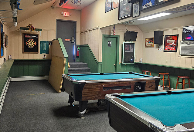 City Lounge Pool room