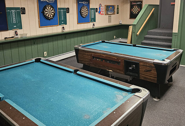 City Lounge Pool room